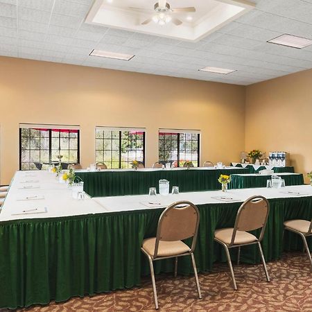 Bitterroot River Inn And Conference Center Hamilton Esterno foto